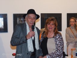 Fashion Show in der Contemplor Galerie Wien am 14. 03. 2024